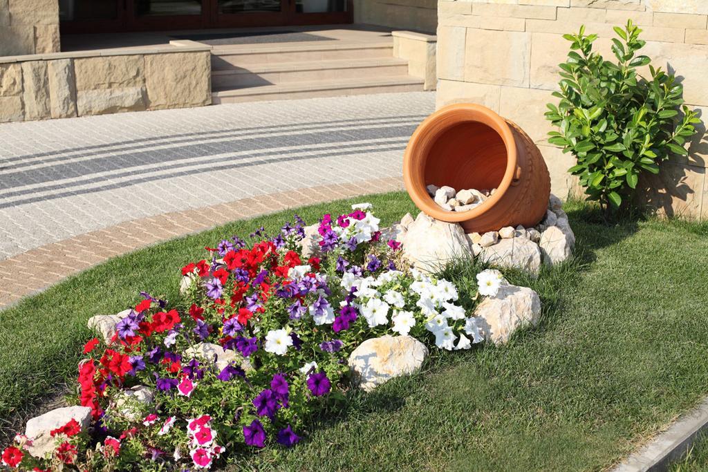 Hotel Danubia Park เวลิโก กราดิชเต ภายนอก รูปภาพ