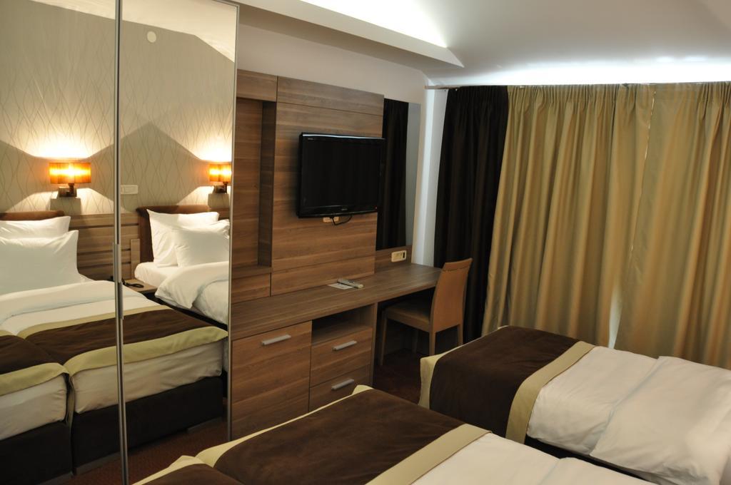 Hotel Danubia Park เวลิโก กราดิชเต ห้อง รูปภาพ