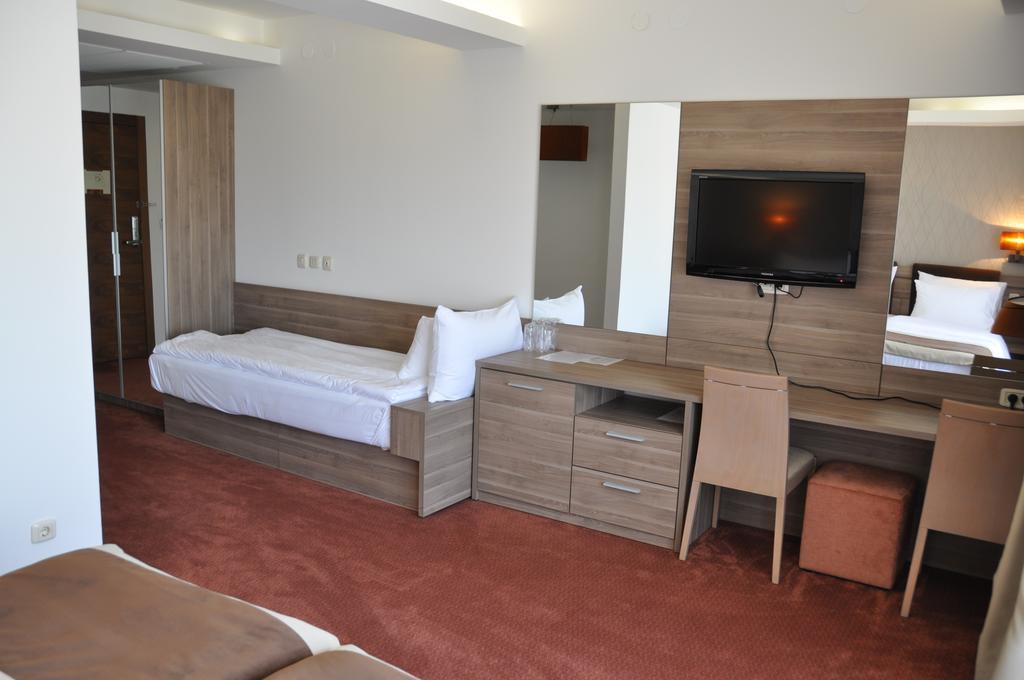 Hotel Danubia Park เวลิโก กราดิชเต ห้อง รูปภาพ